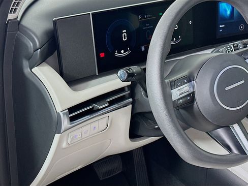 Used 2025 Hyundai Tucson SEL image 17