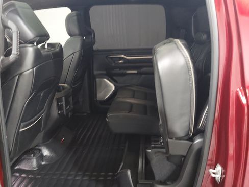 Used 2019 RAM 1500 Limited AWD/4WD image 14