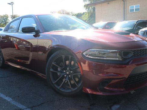 Used 2020 Dodge Charger Scat Pack image 3