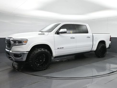 Used 2022 RAM 1500 Limited AWD/4WD image 3