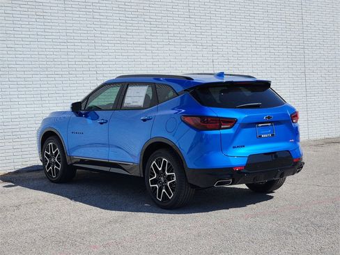 New 2025 Chevrolet Blazer RS w/ Driver Confidence II Package image 3