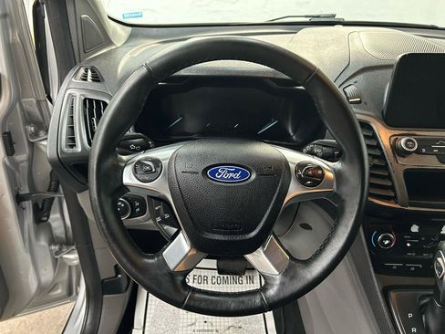 Used 2019 Ford Transit Connect XLT FWD image 18
