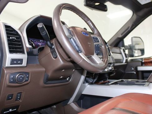 Used 2022 Ford F250 King Ranch w/ Tremor Off-Road Package AWD/4WD image 19
