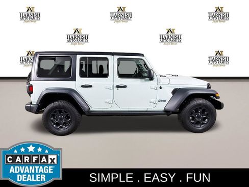 Used 2023 Jeep Wrangler Unlimited AWD/4WD image 8