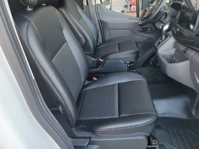 New 2027 Ford Transit 250 148 Medium Roof w/ Load Area Protection Package RWD image 21