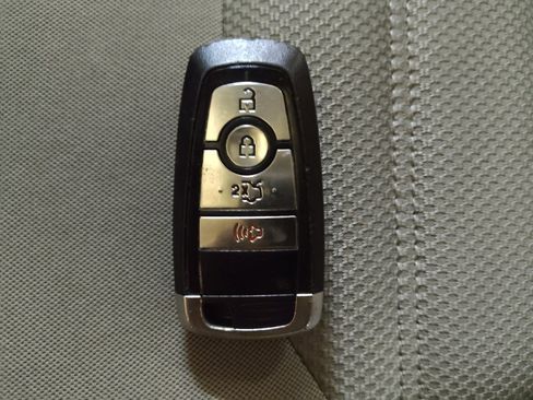 Used 2018 Ford Fusion S image 32