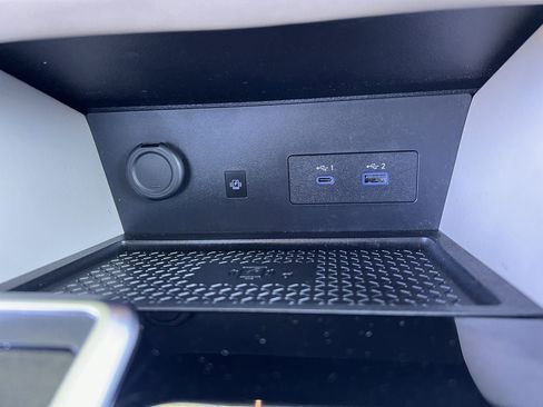 Certified 2025 Nissan Pathfinder SL AWD/4WD image 19