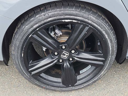 Used 2023 Honda Accord Sport image 9