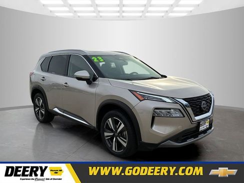 Used 2023 Nissan Rogue SL image 1
