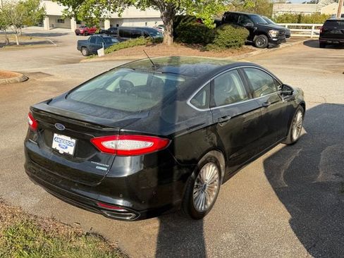 Used 2013 Ford Fusion Titanium w/ Titanium Driver Assist Pkg image 2