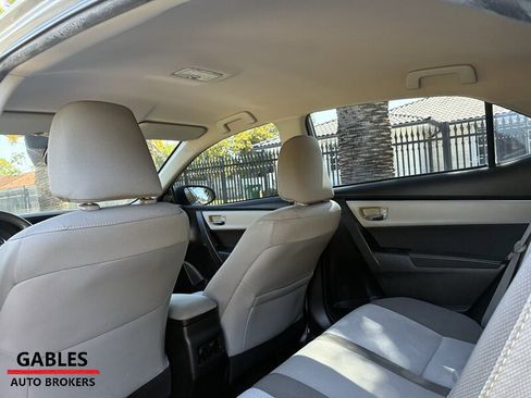 Used 2017 Toyota Corolla LE FWD image 21