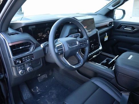New 2026 GMC Yukon Denali w/ Sun & Power Step Package AWD/4WD image 30