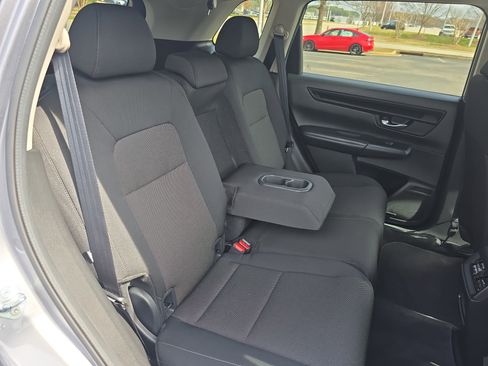 Used 2023 Honda CR-V EX image 12