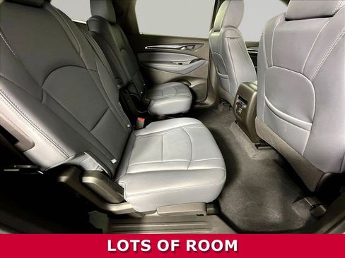 Used 2023 Buick Enclave Essence FWD image 23