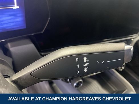 Used 2024 Chevrolet Equinox EV RS FWD image 21
