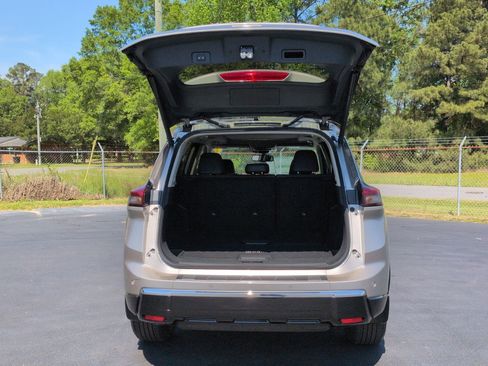 New 2026 Nissan Rogue Platinum w/ Platinum Premium Package AWD/4WD image 33