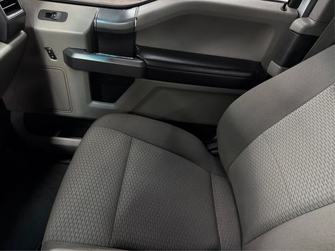 Used 2018 Ford F150 XLT w/ Equipment Group 302A Luxury image 38