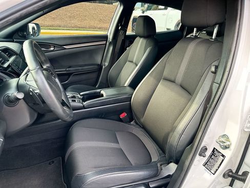 Used 2021 Honda Civic Sport image 8