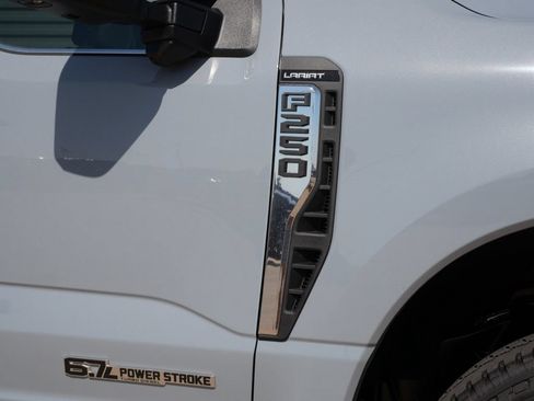 New 2026 Ford F250 Lariat w/ Chrome Package AWD/4WD image 8
