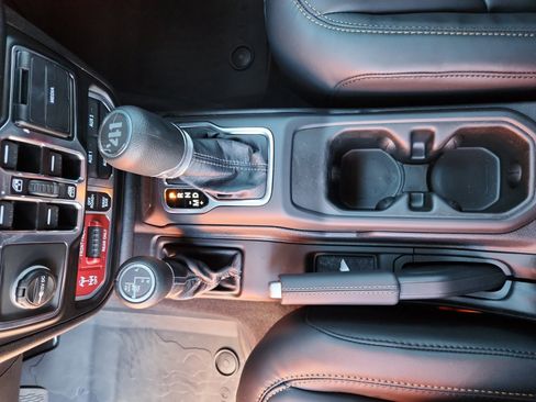 New 2025 Jeep Wrangler Unlimited Rubicon 392 image 15