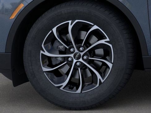 New 2026 Lincoln Nautilus Premier image 41