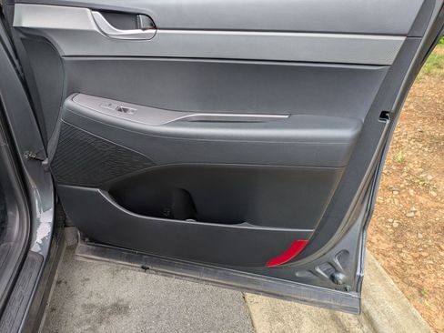 Used 2025 Hyundai Palisade SEL FWD image 36