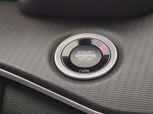 New 2025 Jeep Grand Cherokee Laredo X image 29