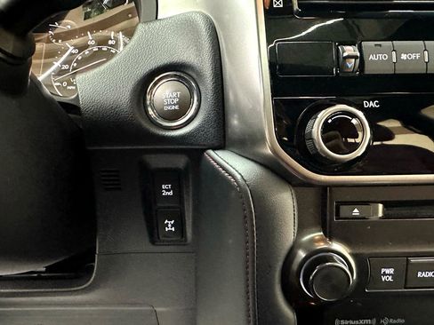 Used 2022 Lexus GX 460 Premium image 28