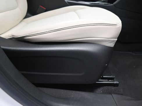 Used 2023 Buick Encore GX Select FWD image 15