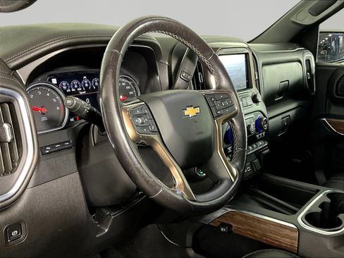 Used 2021 Chevrolet Silverado 1500 High Country AWD/4WD image 18