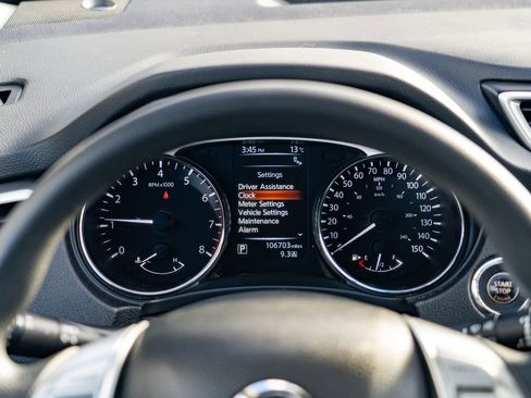 Used 2016 Nissan Rogue SL image 17