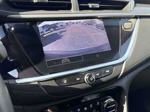 Certified 2023 Buick Encore GX Essence FWD image 18