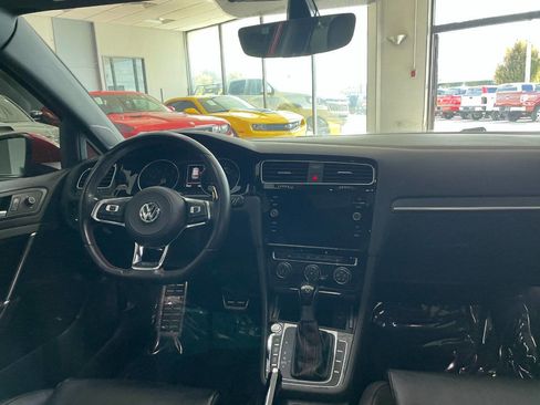 Used 2020 Volkswagen GTI SE image 27