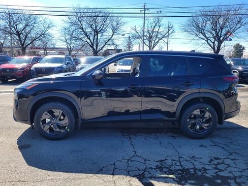 New 2026 Nissan Rogue SV image 8