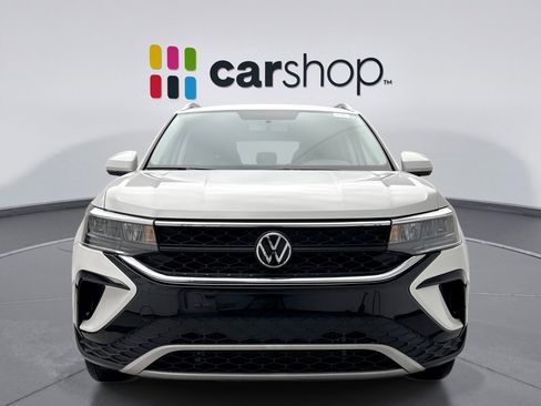 Used 2022 Volkswagen Taos SE image 8