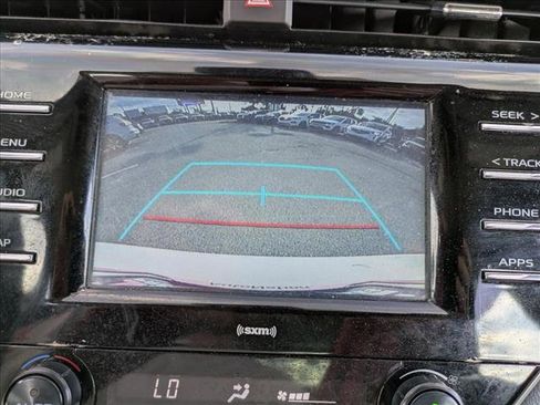 Used 2020 Toyota Camry SE image 13