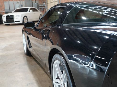 Used 2008 Chevrolet Corvette Coupe image 19