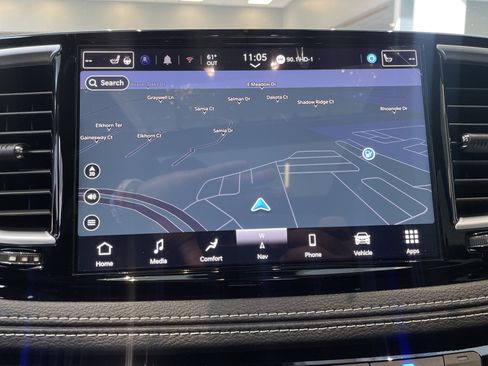 New 2026 Chrysler Pacifica Limited w/ S Appearance Package image 25