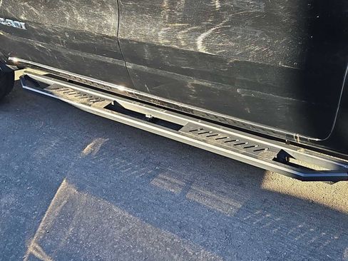 Used 2021 RAM 1500 Big Horn image 34