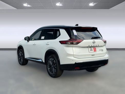 New 2026 Nissan Rogue Platinum AWD/4WD image 3