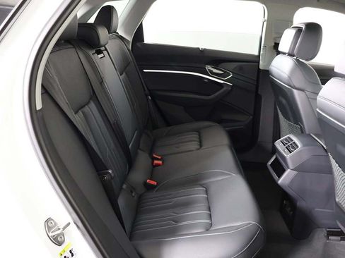 Used 2024 Audi Q8 e-tron Prestige w/ Prestige Package AWD/4WD image 42