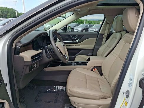 Certified 2023 Lincoln Corsair Reserve w/ Equipment Group 201A AWD/4WD image 13
