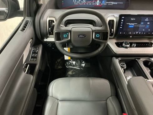 New 2026 Ford Expedition Max Active AWD/4WD image 13
