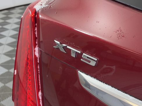 Used 2017 Cadillac XT5 Premium Luxury image 15