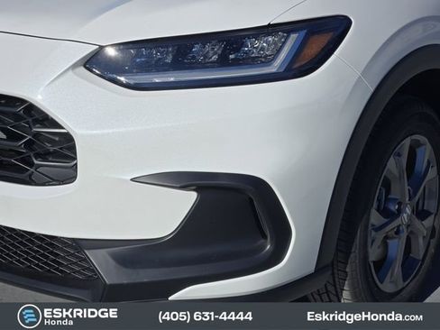 New 2026 Honda HR-V LX image 6