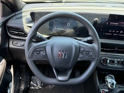 New 2026 Buick Envista Preferred w/ Convenience II Package FWD image 19