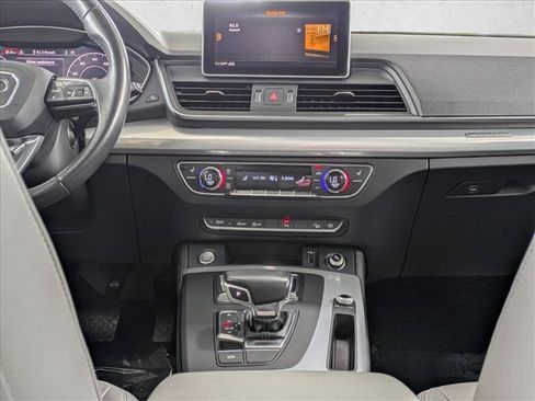 Used 2018 Audi Q5 Prestige AWD/4WD image 16