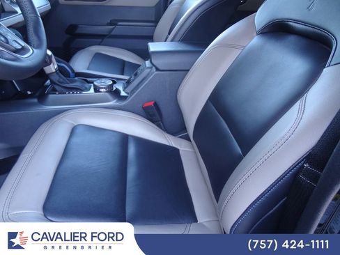 Certified 2024 Ford Bronco Wildtrak AWD/4WD image 7