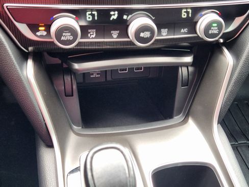 Used 2021 Honda Accord Sport image 14