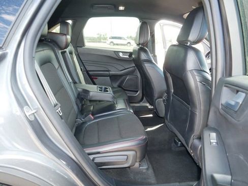 Used 2025 Ford Escape ST-Line AWD/4WD image 19